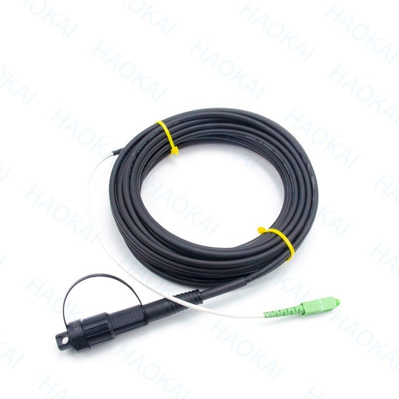প্রি সংযোগকারী FTTX সমাধান SC APC FTTA ফাইবার অপটিক ক্যাবল 5.0mm G657A2 LSZH 5M কালো